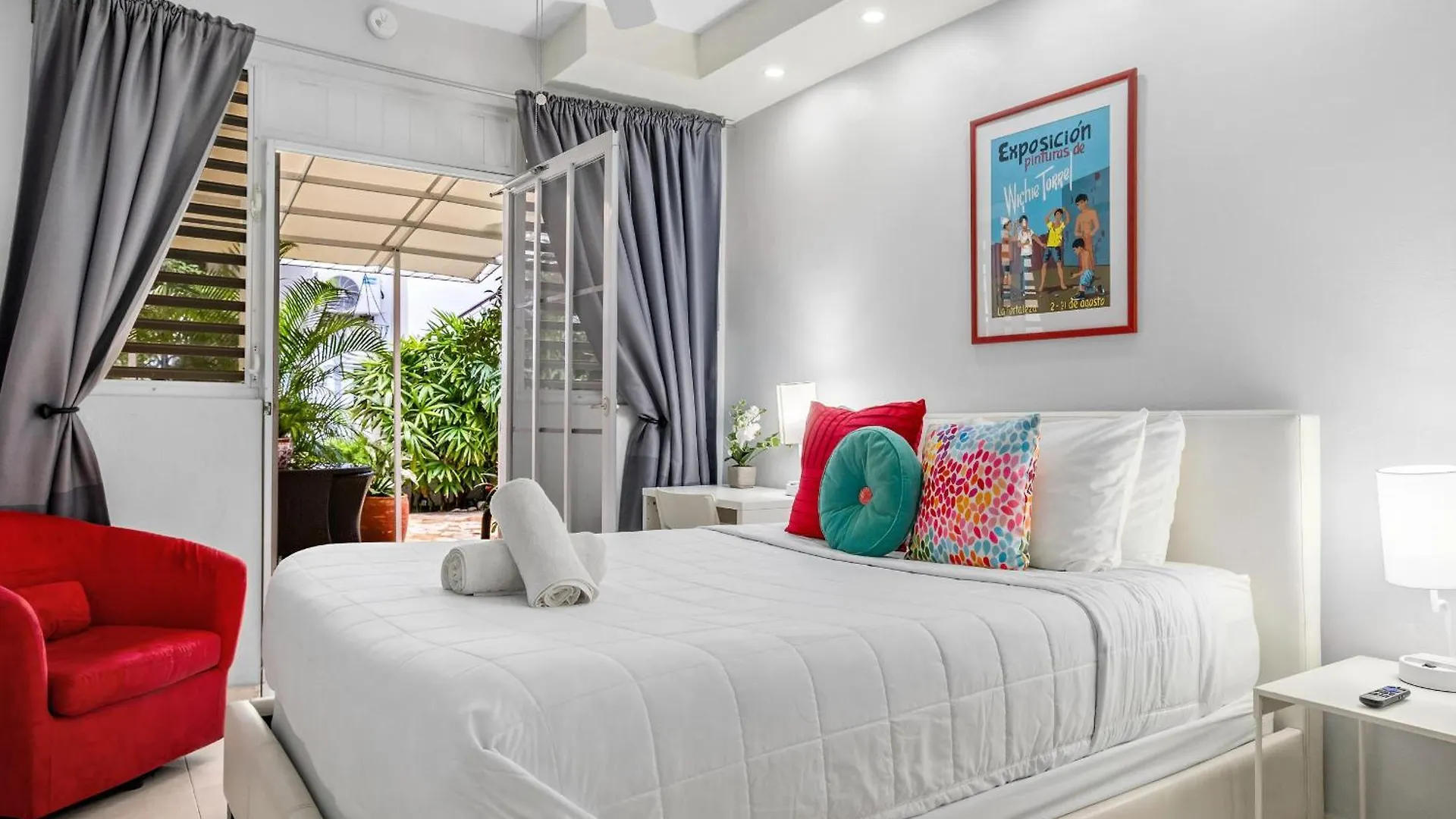 Prime Location At Condado Beach Queen Studio - Apt 10 산후안 0*,  푸에르토리코