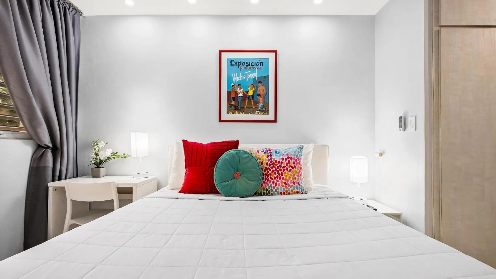 Prime Location At Condado Beach Queen Studio - Apt 10 산후안 아파트